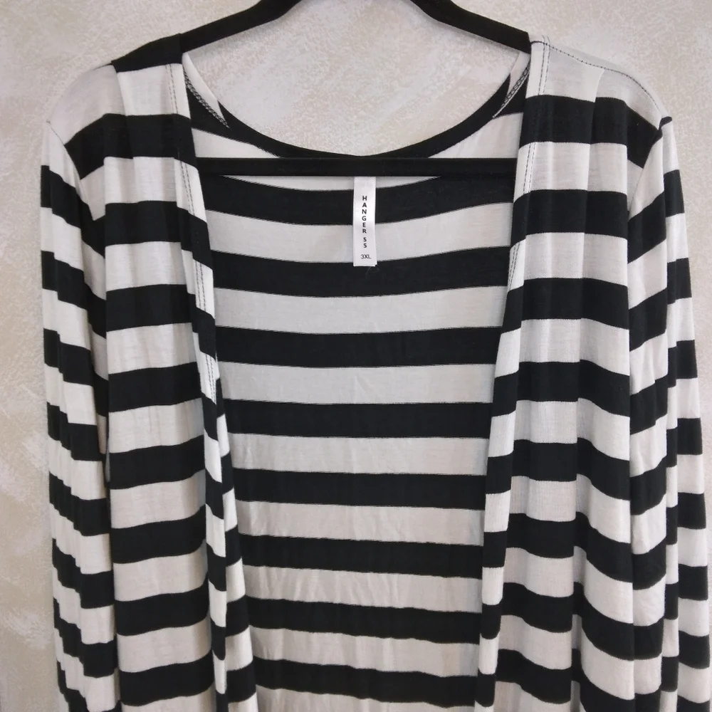 Black White Stripe Duster NO Pockets T-Shirt weight Long Sleeve